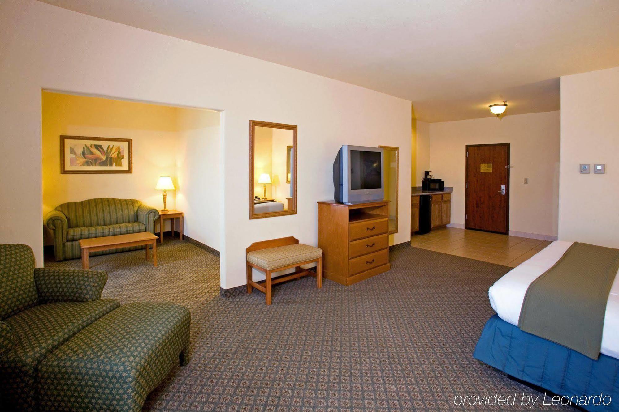 Holiday Inn Express Hotel & Suites Rio Grande City, An Ihg Hotel Quarto foto